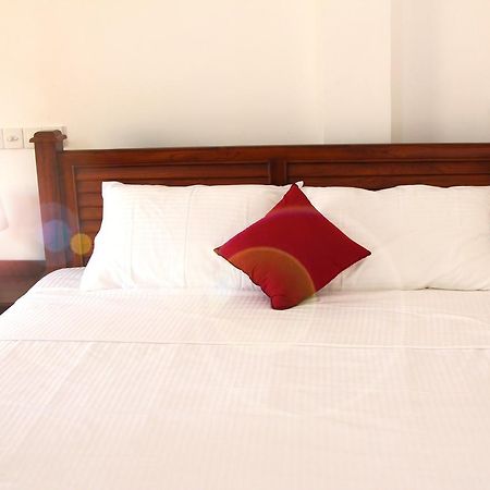 Himawari Beach Villa Matara Exterior foto