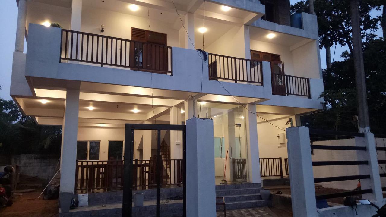 Himawari Beach Villa Matara Exterior foto